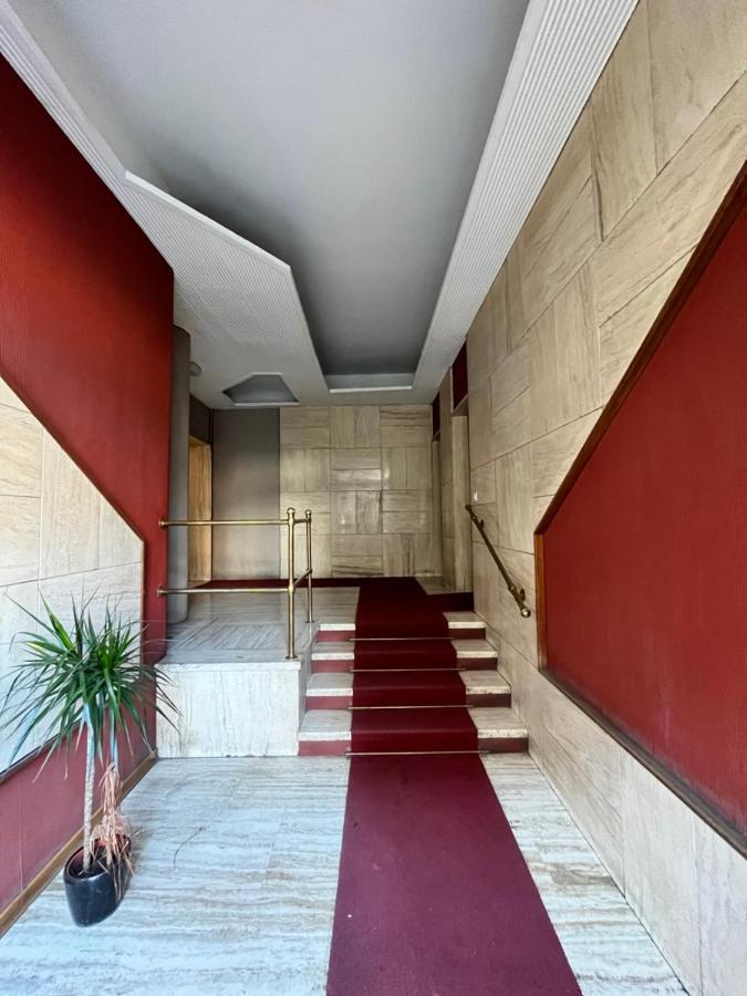 Bocconi Apartment Milan Exterior photo